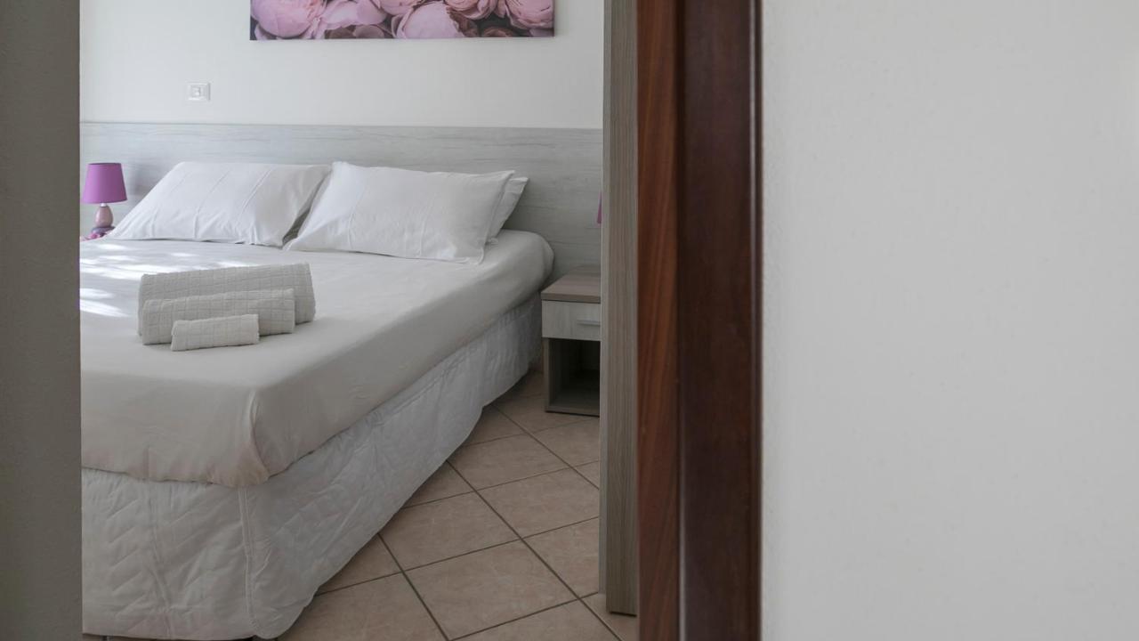 Oasi In Centro - Cala Gonone Apartment Exterior photo
