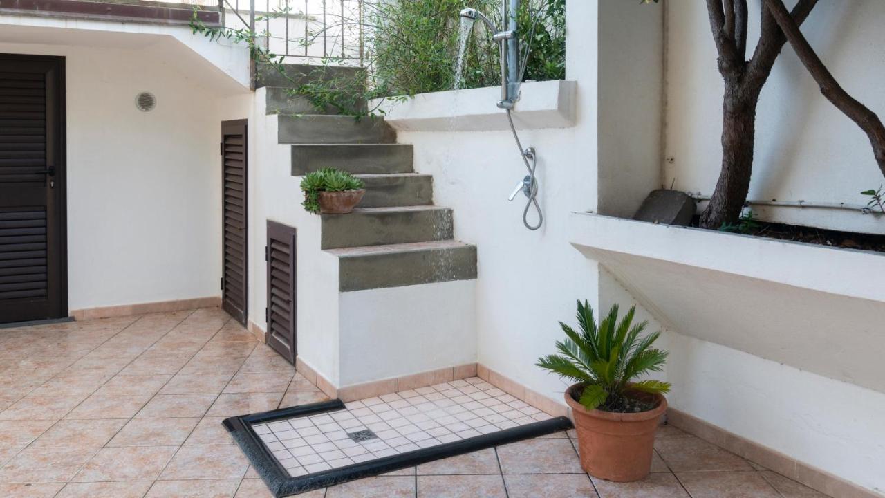 Oasi In Centro - Cala Gonone Apartment Exterior photo